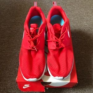 Nike Men’s Rosherun